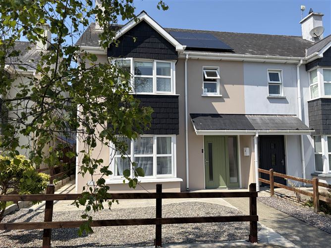 51 THE LADYS CROSS, CLOGHEEN, CLONAKILTY
