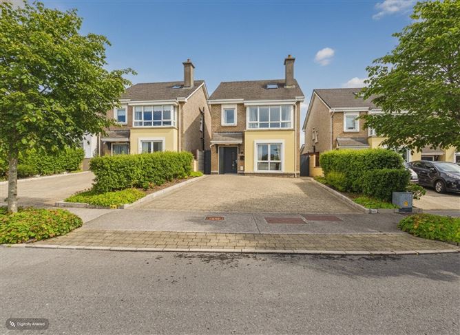13 Boireann Bheag, Roscam, Galway, H91XE4C