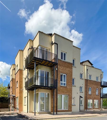 13 Seville Lawns, Margarets Fields, Kilkenny, Co. Kilkenny, R95P525