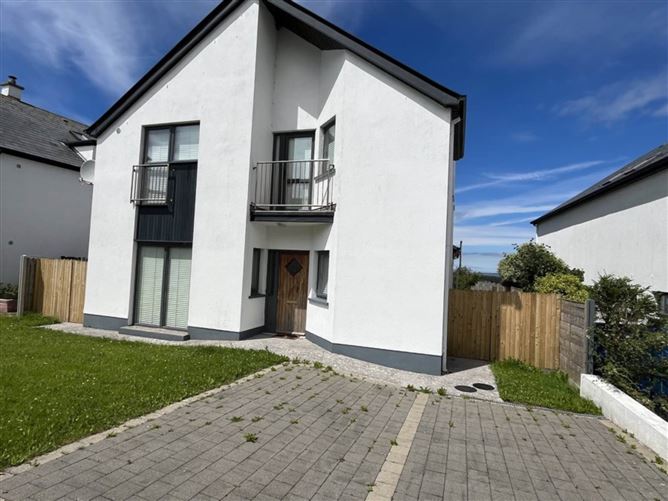 16 Dorrins Strand, Strandhill, Co Sligo