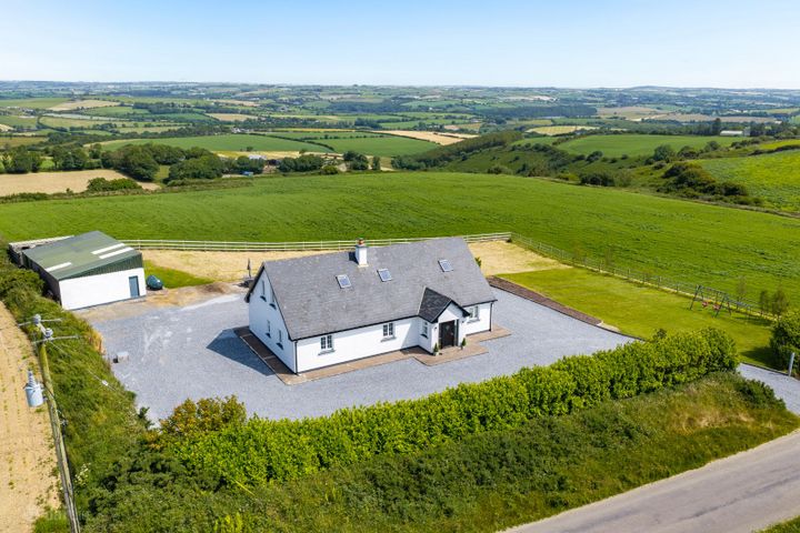Kilgobbin, Ballinadee, Ballinadee, Co. Cork, P72T028