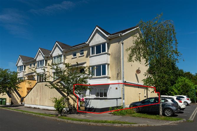75 RIVERSIDE, PORTARLINGTON, COUNTY LAOIS