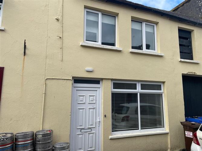 Barrack Street, Ballyhaunis, Mayo