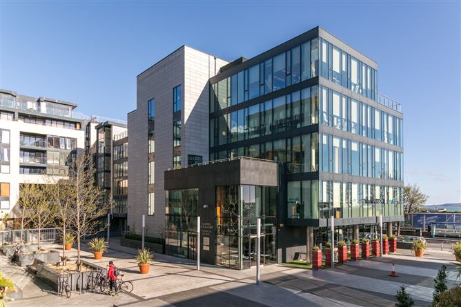APT 83, HARBOUR VIEW, CROFTON RD  DUN LAOGHAIRE