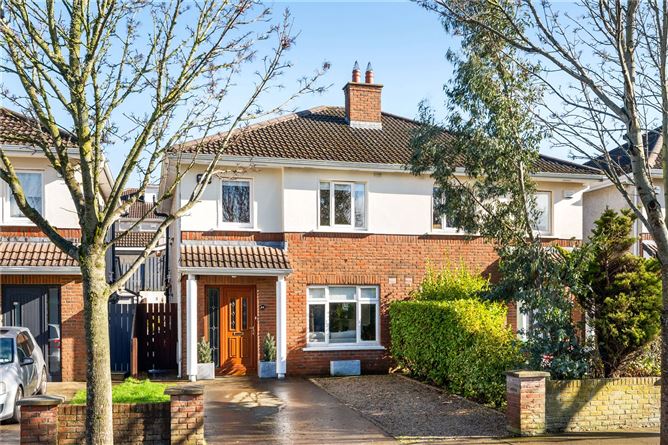 24 Woodstown Drive, Knocklyon, Dublin 16