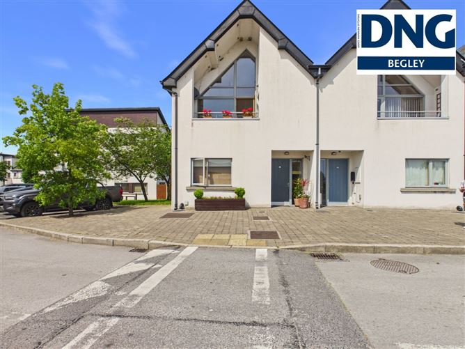 8 Jolly Mariner, Marina Village, Athlone