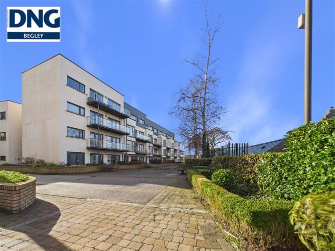 9 THE PARADE, BASTION COURT, CONNAUGHT ST