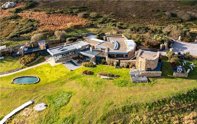 Heather Cottage, Upper Cliff Road, Howth, Co Dublin, D13A326