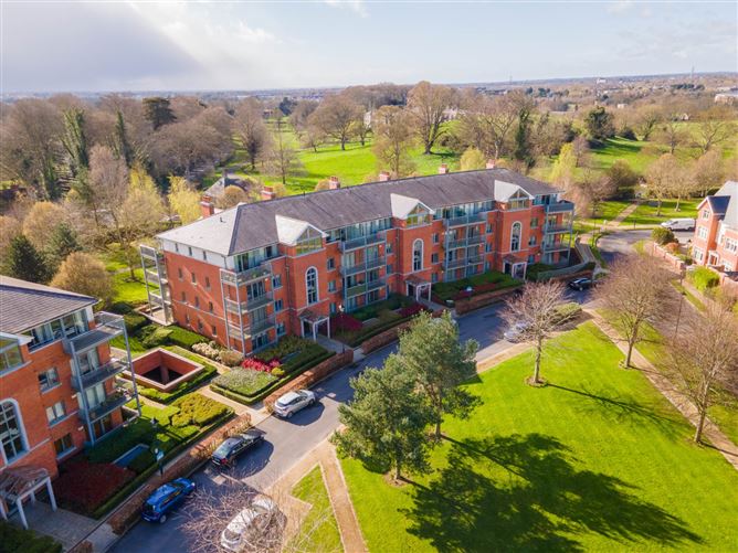 14 Beech Lodge, Farmleigh Woods, Castleknock, Dublin 15, Co. Dublin, D15XH42