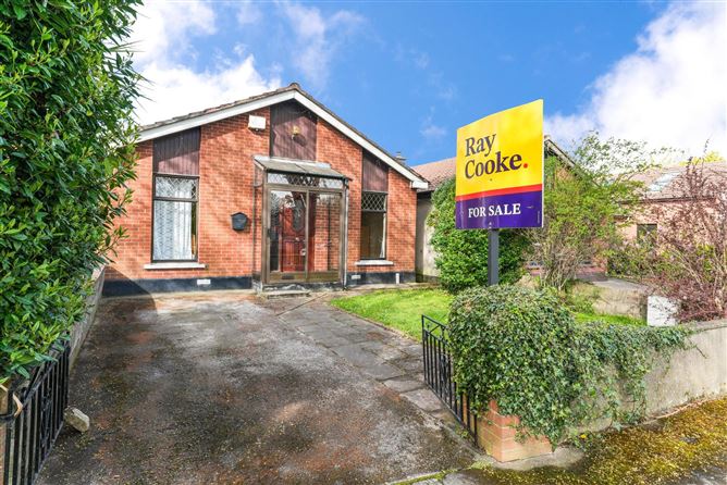 35 Dunmore Park, Kingswood, Dublin 24