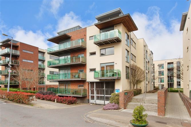 5 Cloonlara Square, Phoenix Park Racecourse, Castleknock, Dublin 15