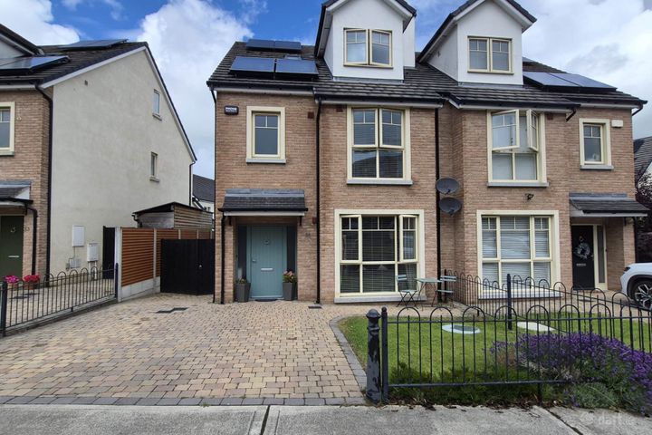 54 Finlay Park, Naas, County Kildare