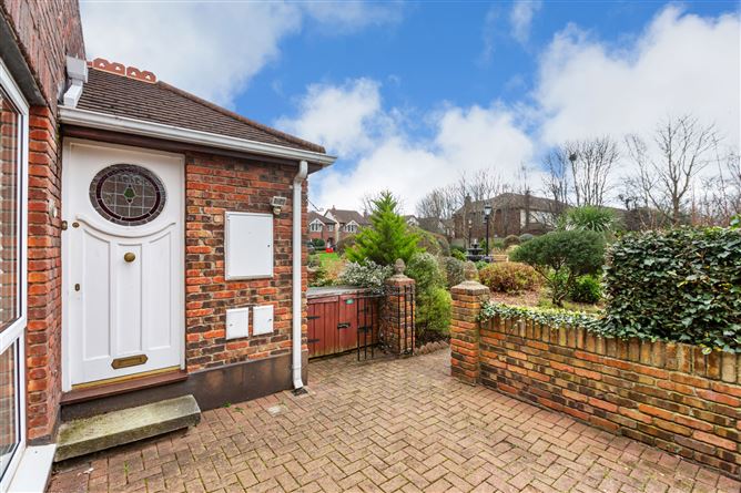 83 Shrewsbury, Dublin 4