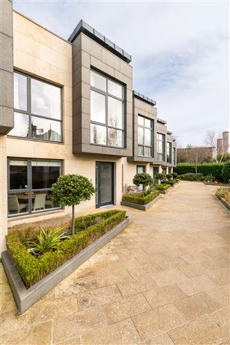 8 Longwood, Wynnsward Park, Clonskeagh, Dublin