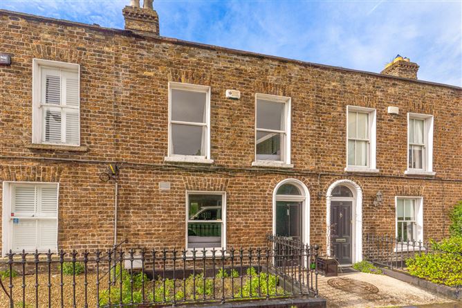 18 Albert Place East, Grand Canal Street, Dublin 2