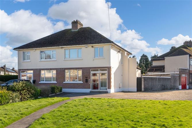 44 Woodbrook Park, Templeogue, Dublin 16
