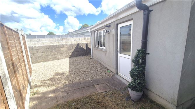 Redwood Avenue , Kilnamanagh, Dublin 24