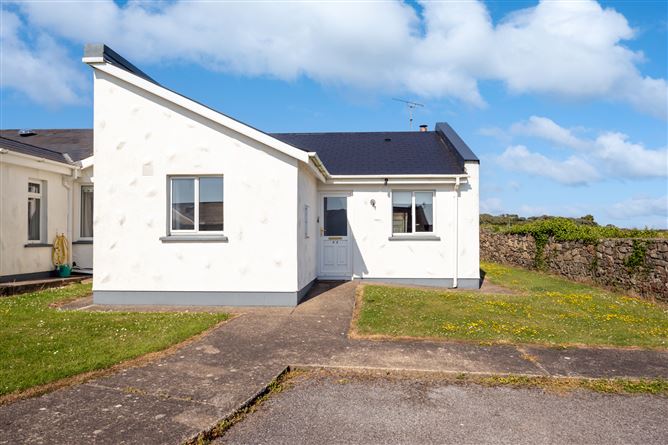 33 ST HELENS DRIVE, KILRANE, ROSSLARE HARBOUR