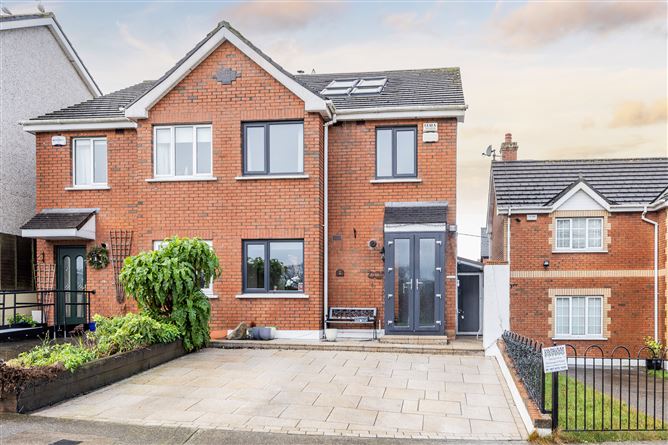 2 VEVAY CRESCENT, VEVAY RD, BRAY