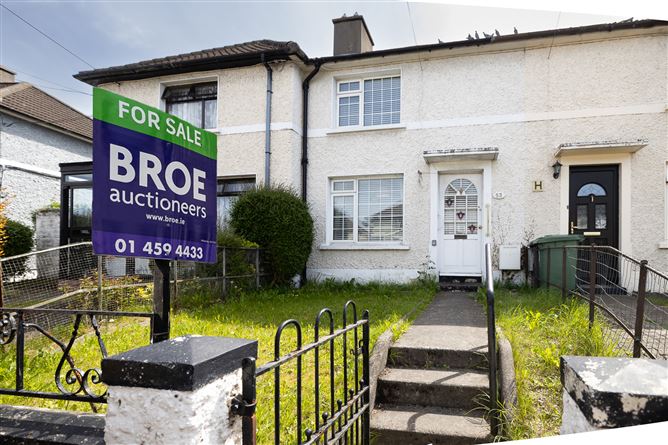 53 Landen Road , Ballyfermot,   Dublin 10