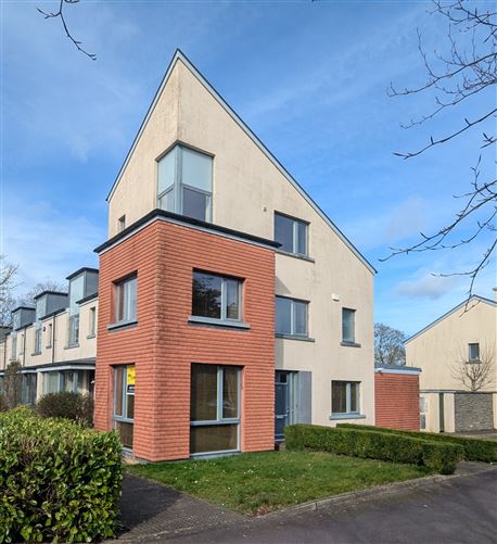 No 20 Bridgefield Grove, Curraheen Road, Bishopstown, Cork, Co. Cork