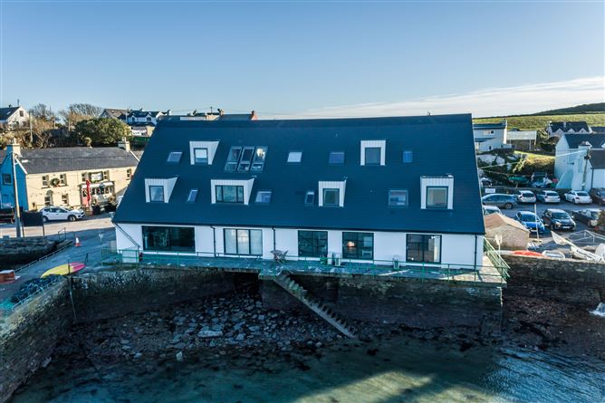 APT 14 LES MOUETTES, CROOKHAVEN, CORK