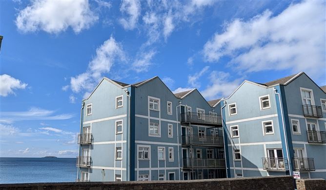 63 Strand Palace, Youghal, Cork