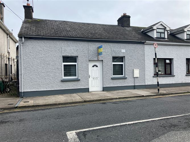 1 Courtview, New Road, Mallow, Cork