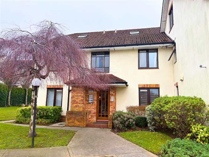 4 The Poplars, Monkstown Valley, Monkstown, Monkstown, Co. Dublin, A94NV06