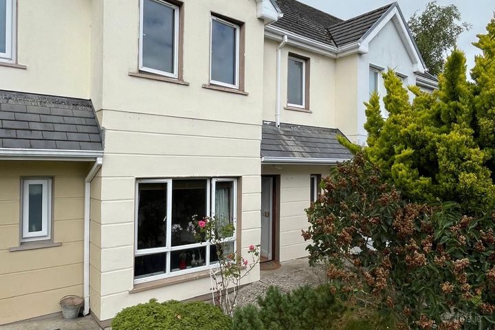 11 Lios Ard, Ballyhooly, Co. Cork, P51T674