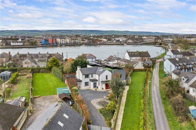 Brettfield House, Sarsfield St, Abbeyside, Dungarvan, Co. Waterford