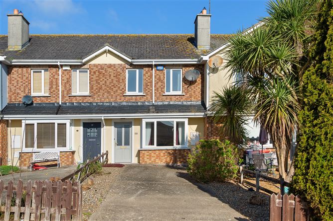 18 Riverchapel Crescent, Riverchapel, Co. Wexford