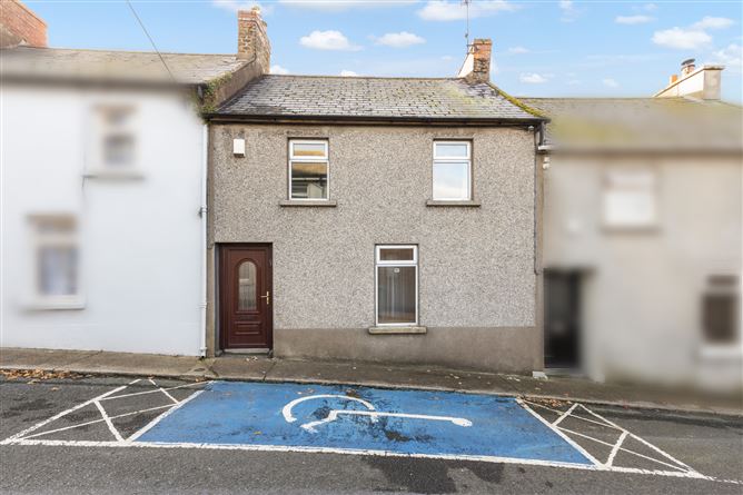 16 Cross Street, New Ross, Co. Wexford