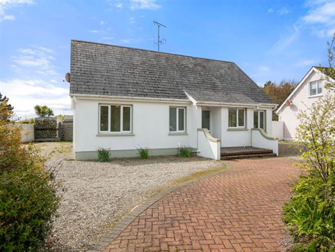 21 Tara Green, Ballymoney, Co. Wexford