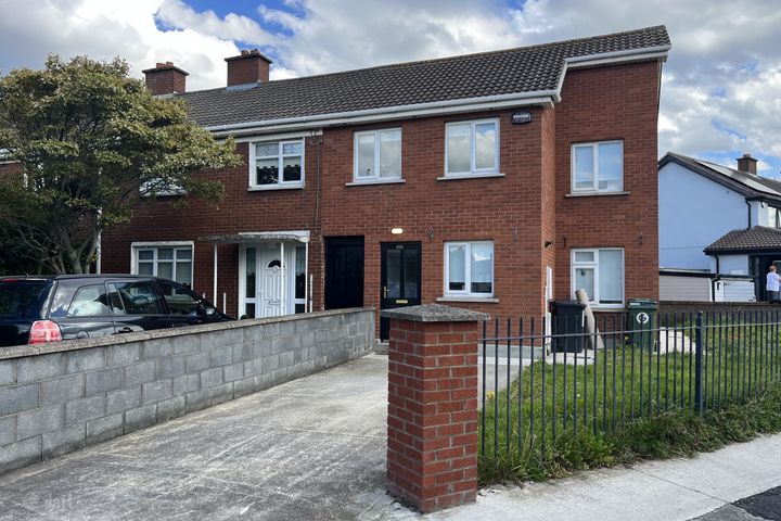 40A MILLBROOK RD, KILBARRACK, DUBLIN 13