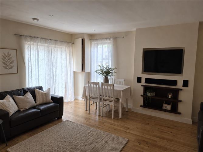 32 Latchford Close, Castaheany, Ongar, Dublin 15, D15X252