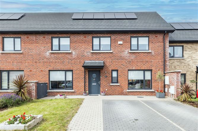40 Mariners Avenue, Mariners Way, Rush