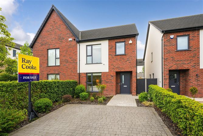 25 Graydon Road, Newcastle, Co. Dublin, D22 Y1Y5