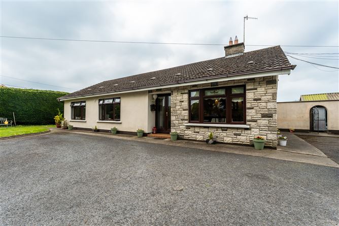 Mill Road, Mornington, Co. Meath