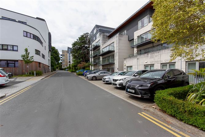 302 Beechwood Court, Stillorgan Road