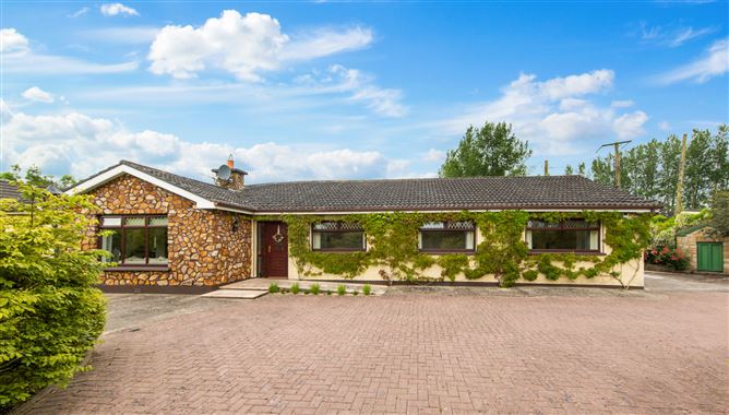 MOORETOWN, DONADEA, NAAS