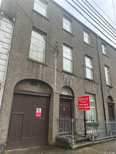35 Seatown Place, Dundalk, Co. Louth
