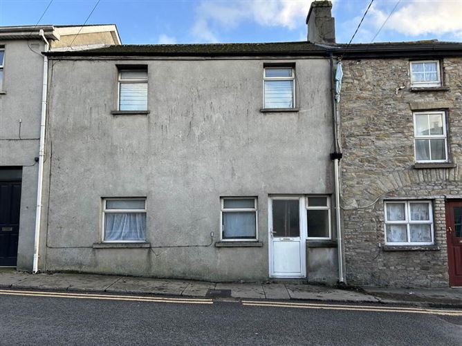 Apt 1 & 2, Upper Limerick Street, Roscrea, Tipperary