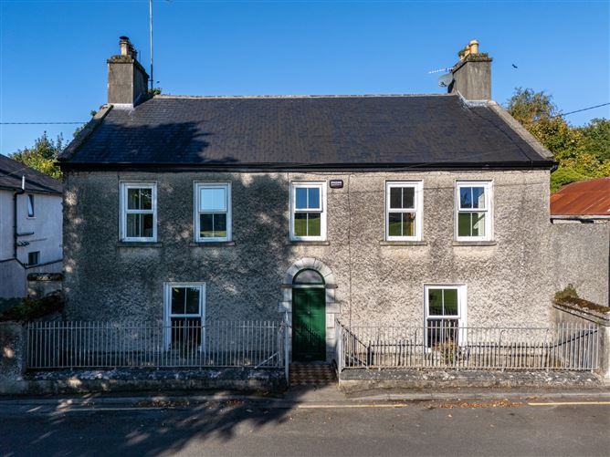 The Green House, Clara, Co Offaly, R35CH76