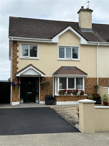 4 Hanley Avenue, Loughglynn, Castlerea, Co. Roscommon, F45RP08