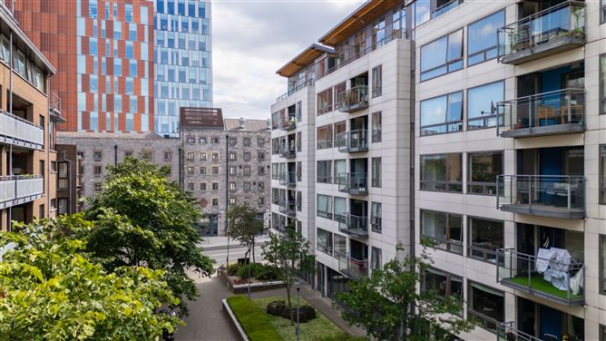 Apartment 14, The Locks, Charlotte Quay Dock, Hanover Quay, Dublin 4, D04W281