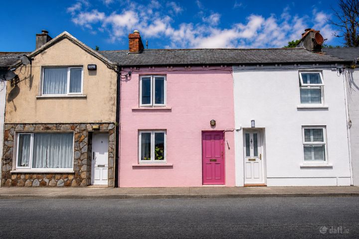 8 UPPER DARGLE RD, BRAY, WICKLOW