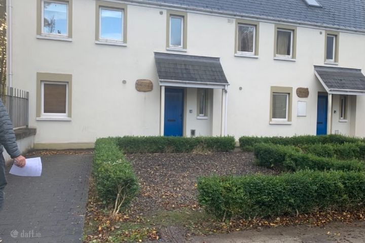 The Ash, 11 Kilcoran Mews Apartments, Kilcoran, Cahir, Boolakennedy, Co. Tipperary, E21P229