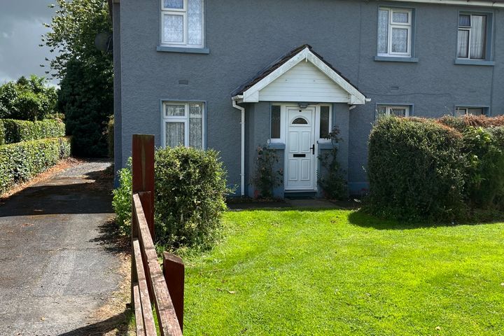 8 PARKMORE, BALTINGLASS, CO WICKLOW