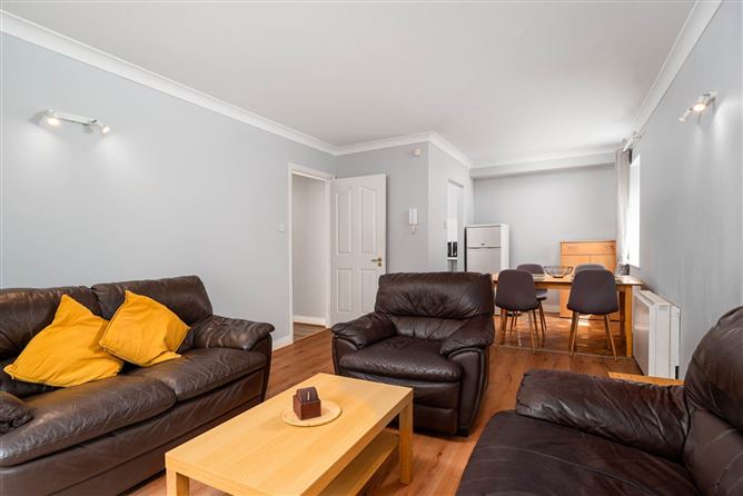 32b The Crescent, Swords, County Dublin